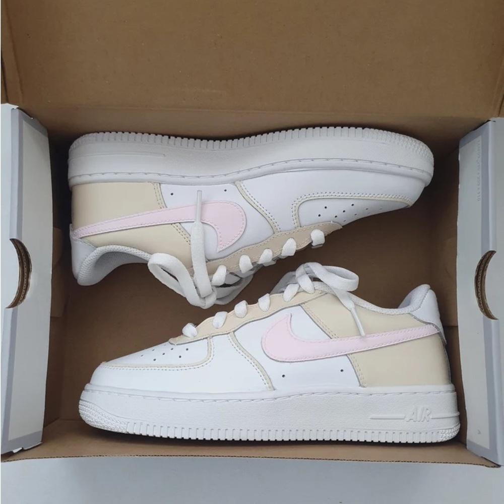 Rare Custom Nike Air Force 1 beige pink - Picture 2 of 3